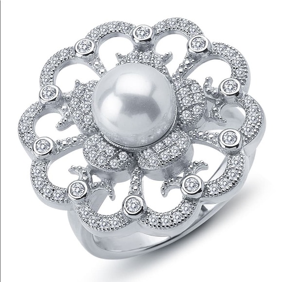 LaFonn Platinum Sterling Silver Shell Pearl Ring